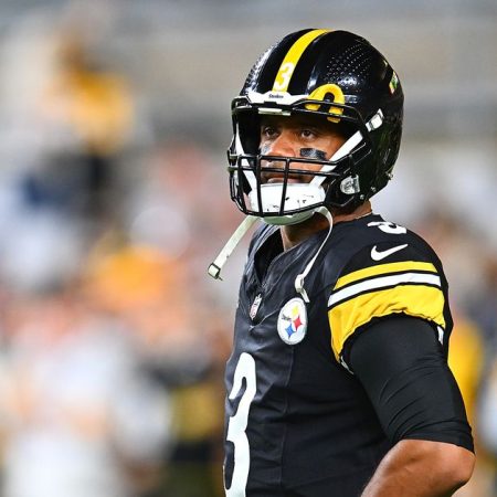 Steelers news: Less than half of fans support starting Russell Wilson