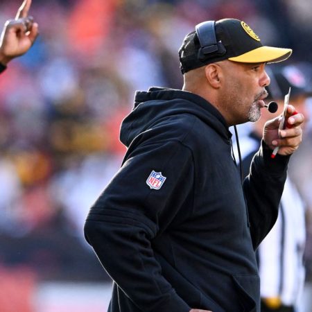 Steelers fan poll: Should Teryl Austin be on the hot seat?