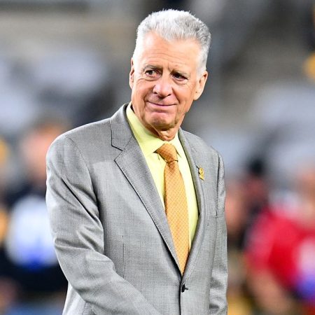 Where is Steelers President Art Rooney II’s limit with Mike Tomlin? Does it exist?