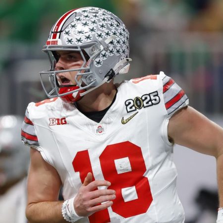 Steelers sign Ohio State draft picks Will Howard, Jack Sawyer to rookie deals
