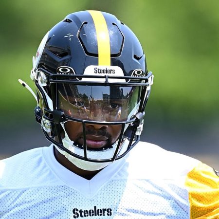 Steelers camp battle: Can Kenneth Gainwell unseat Cordarrelle Patterson for RB3?
