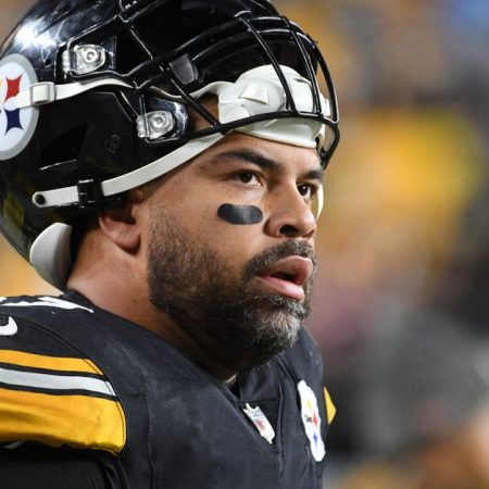 Pittsburgh Steelers DT Cam Heyward reacts to Minkah Fitzpatrick trade