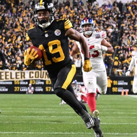 Steelers WR Calvin Austin III reveals how Aaron Rodgers plans to utilize him