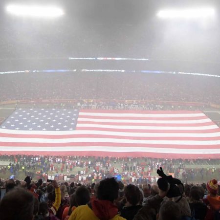 Saturday Night Open Thread Offseason Week 21: Red, White and Sacre-Blue!